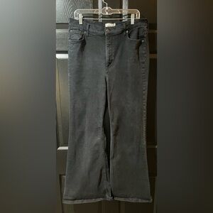 Boden Ultra High Rise Super Flare Garment Dyed Jeans